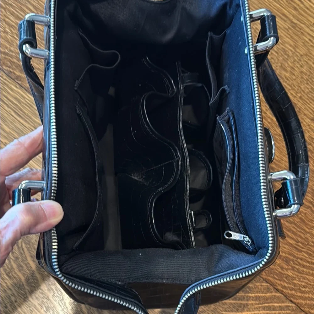 Black Croc-Embossed Handbag with Silver Accents - Picture 4 of 6